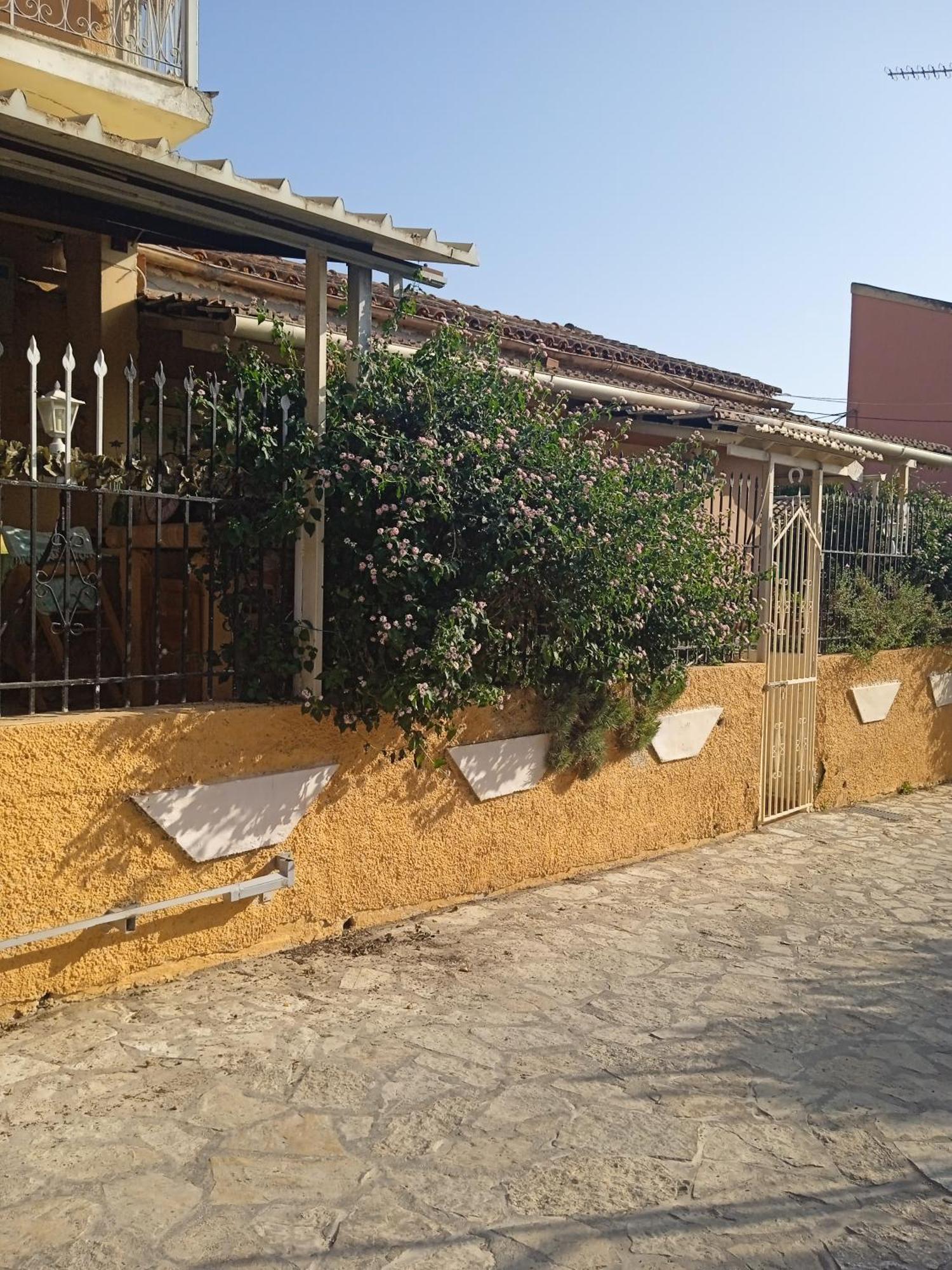 Villa Angela, Traditional Villa In The Village Agios Ioannis Peristerion Eksteriør billede